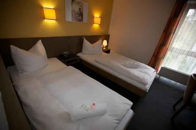 Astra Hotel Ulma Camera foto